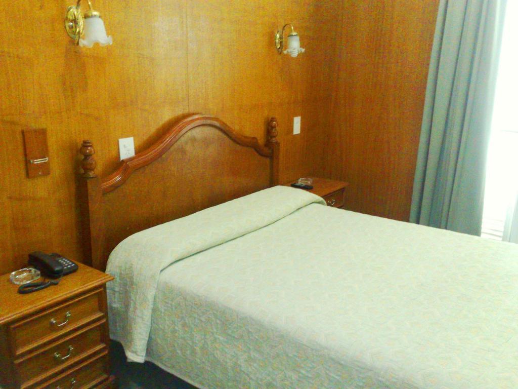 Hotel Americano Buenos Aires Exteriör bild